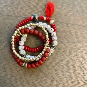 4 piece woman Bracelet